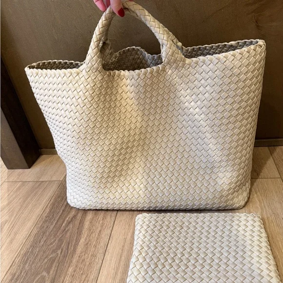 Naghedi St Barth Large Tote White - Picture 1 of 7